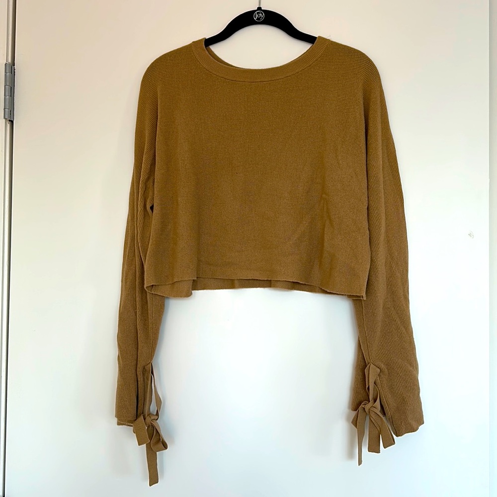 Aritzia Wilfred Emmy Sweater in Soft Camel